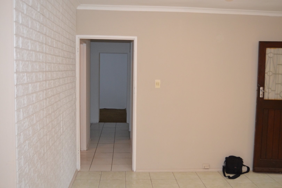 3 Bedroom Property for Sale in Strandfontein Village Western Cape